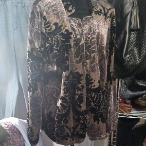 Chico's Eegant Black and Gold Velvet Blouse Size 3